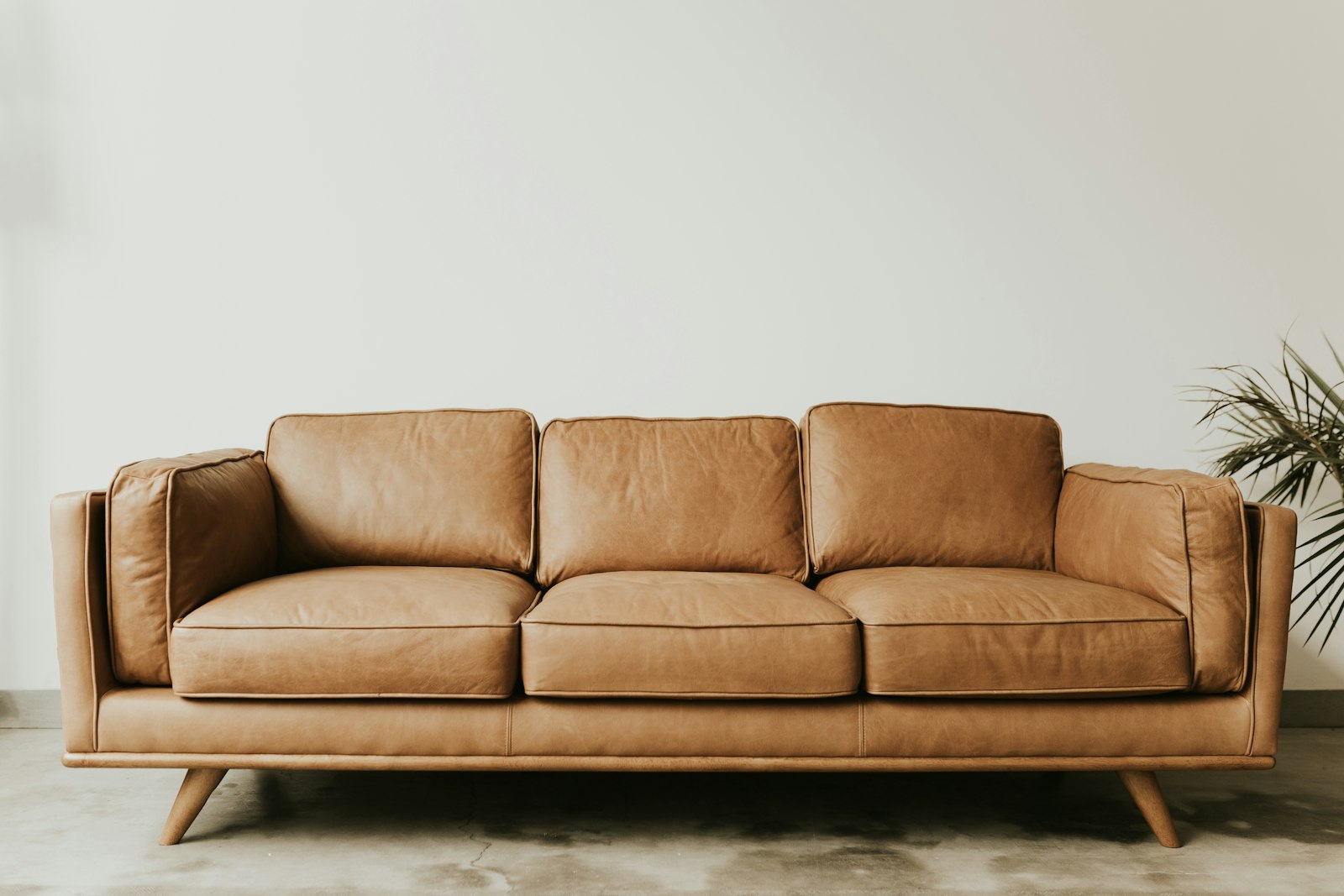 View: cognac leather option